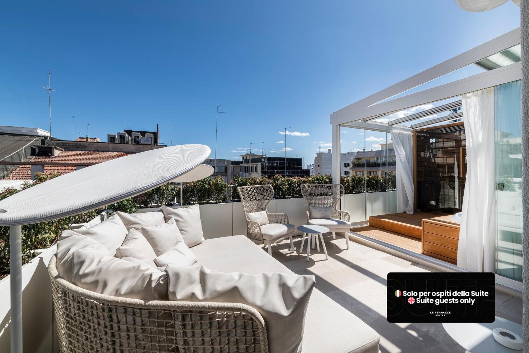 Le Terrazze Suites Bari Extérieur photo